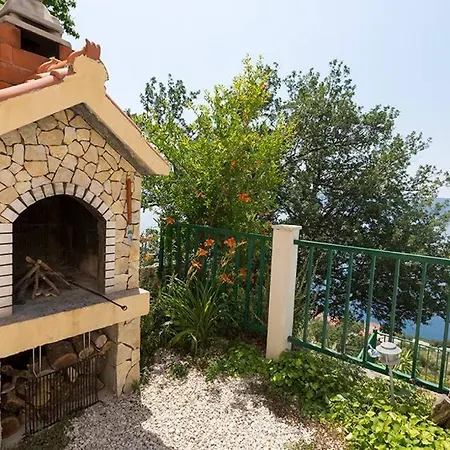 Holiday home Celina *