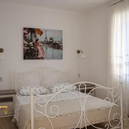 Celina Lokva Rogoznica